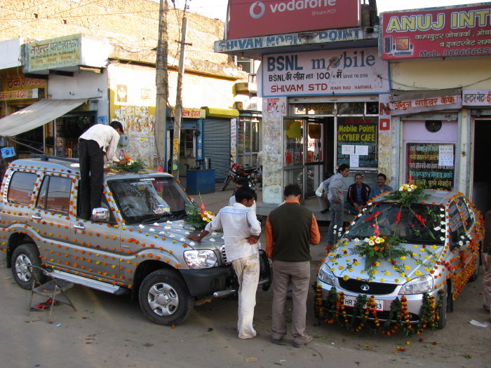 Wedding car decoration on the road to Chirawa