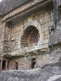 Entrée d'une cave