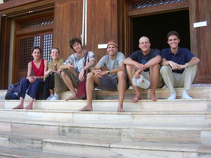 Delphine, Nathalène, Gaël, Roger, Nicolas & Thimo