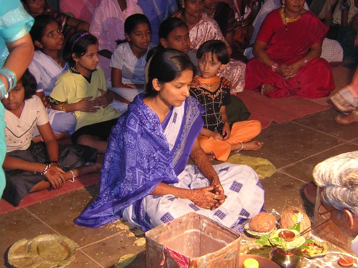 Geetanjali, the bride, in front of the priest