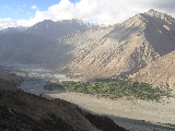 Arrivée dans la Nubra Valley (vallée verte)