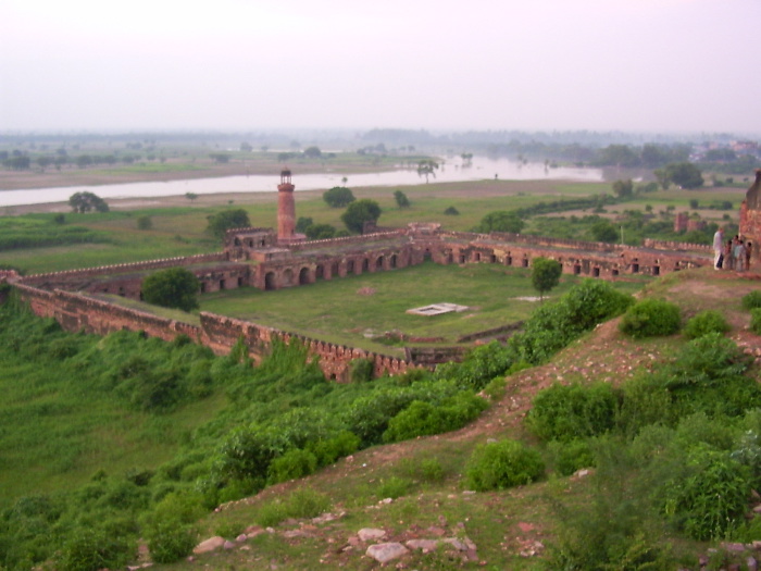 Palace of Akbar - part in ruins