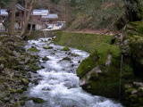 Rivière près du temple