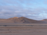 Dunes près de la ville