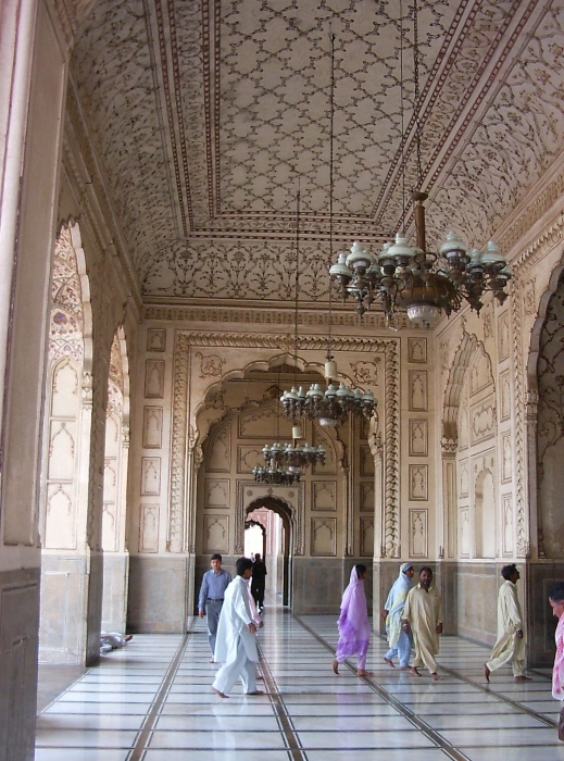 Intérieur de la mosquée