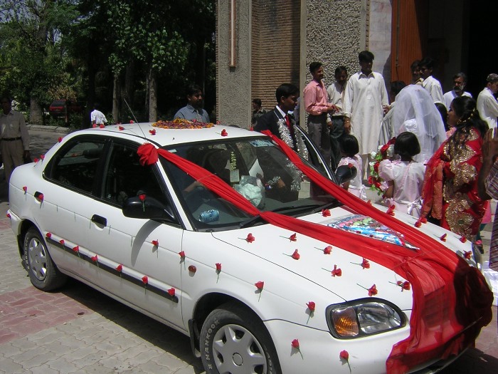 La voiture des mariés